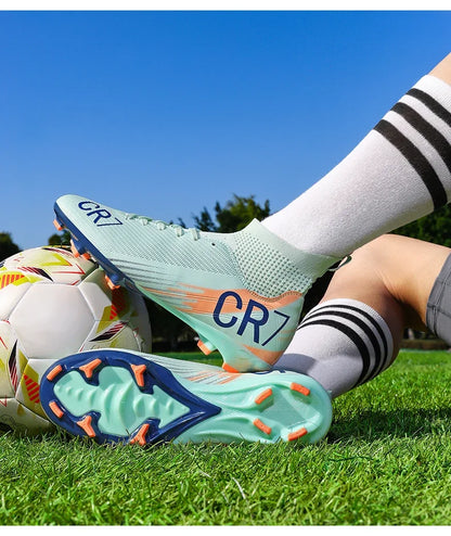 Nouvelles chaussures de football pour hommes, chaussures de soccer de haute qualité, crampons, chaussures de futsal professionnelles pour femmes, vente chaude, baskets unisexes ultra-légères TF/FG