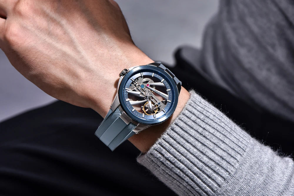 Montre pour homme PAGANI DESIGN – Modèle mécanique automatique de luxe, type « squelette » (à cœur ouvert), doté d’un tourbillon, verre saphir avec traitement antireflet, étanche et luminescent.