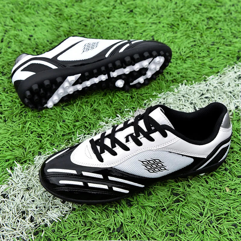 Chaussures de Football pour hommes, bottes de Football sur gazon, clous de sol fermes, baskets antidérapantes pour garçons, baskets originales d'entraînement sur le terrain en plein air