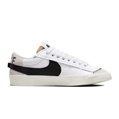 Nike Blazer sneakers i klassisk retro-design – holdbar komfort til afslappet hverdagsbrug DQ1470-101