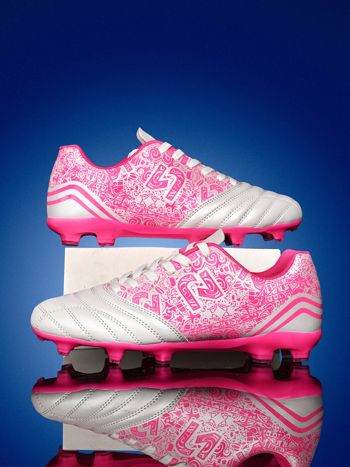 Chaussures de football AG/FG pour l'extérieur, tige respirante en PU, crampons longs en TPU stables, pour hommes et femmes, bottes d'entraînement de football sur gazon