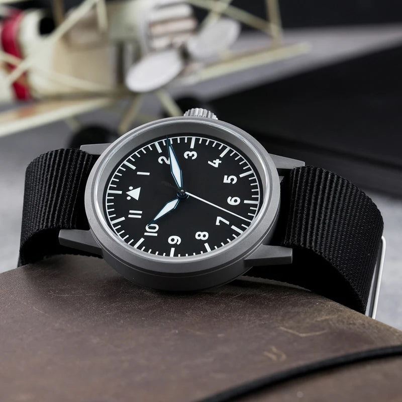 militado ML10 Quartz Watch VH31 Sweeping Second Movement 316L sandblasted coating Sapphire BGW9 Luminous 100m Waterproof Watch