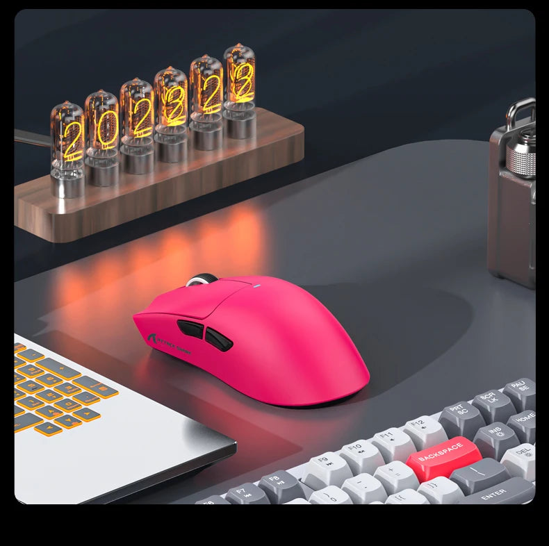 Ratón gaming inalámbrico ATTACK SHARK X11SE, trimodo, superligero de 63g con sensor PAW3311, 22000 DPI, batería de 300mAh, controlador dual