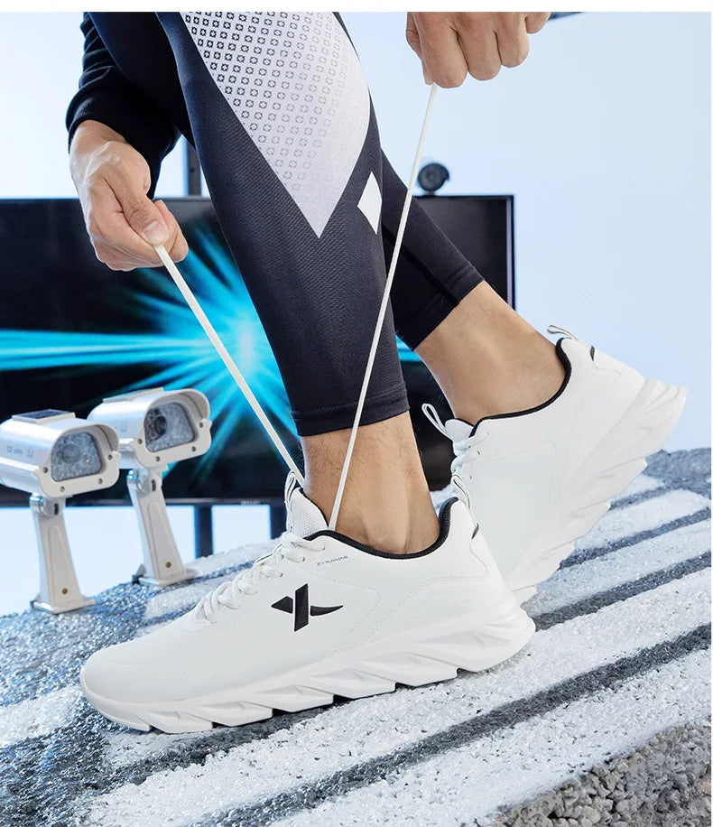Xtep tenisice za trčanje za muškarce 2021, zimske ulične casual muške sportske cipele, otporne na trošenje, s potporom i amortizacijom, sneakers 879419110080