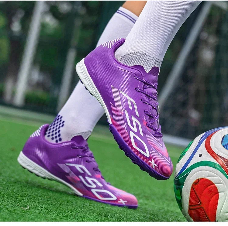 Nouvelles chaussures de football pour hommes, chaussures d'entraînement, baskets professionnelles, chaussures de match sur gazon, chaussures de football antidérapantes pour l'extérieur, chaussures de sport ultralégères,