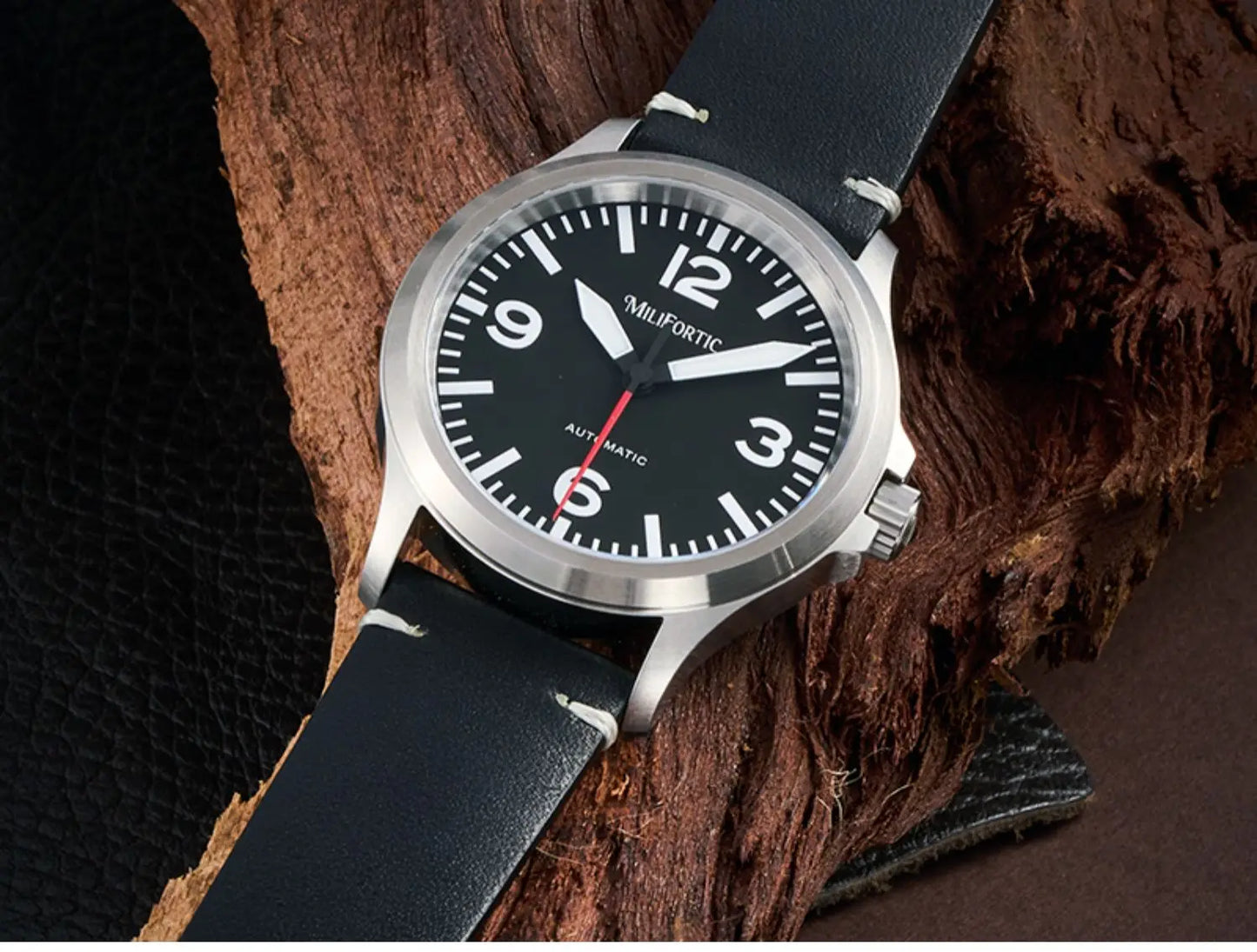 Milifortic Military Watch 39mm NH38 Automatic Mechanical Movement Retro Sapphire Crystal BGW9 Lume Leather Strap 10Bar Watch for Men