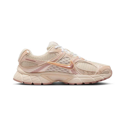 Nike V5 RNR Mesh Retro – hengittävät, luistamattomat, kestävät, pehmustetut ja monipuoliset vapaa-ajan juoksukengät IH5088-001