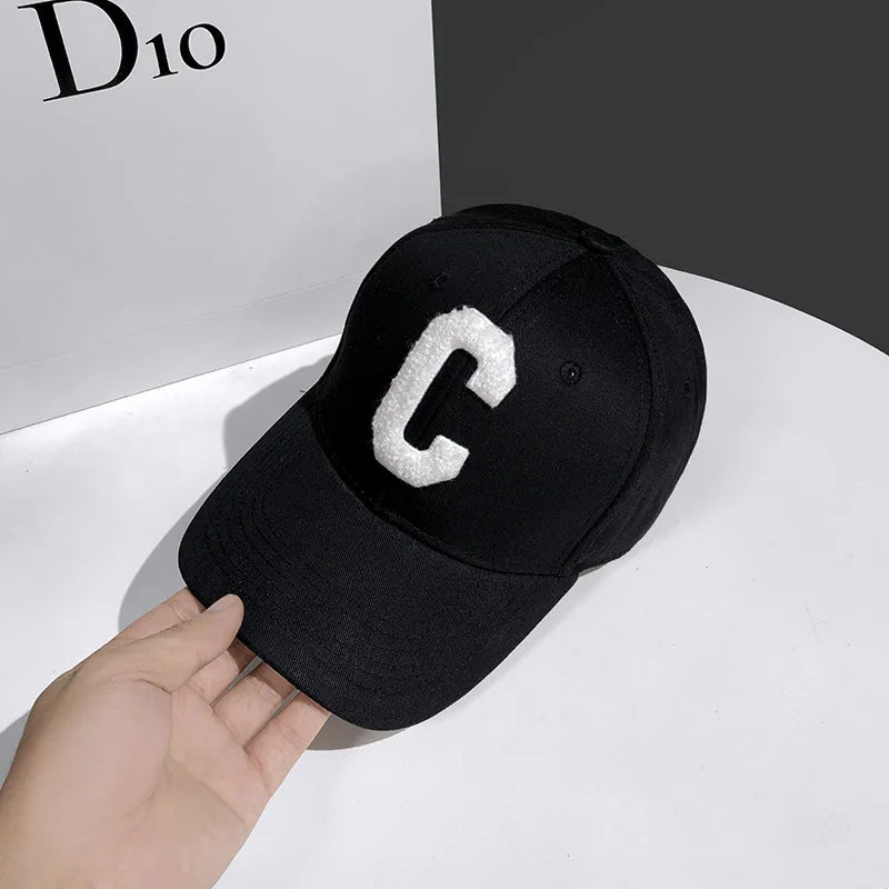 Шапки за мъже Нова бейзболна шапка с бродерия „C“ K-pop мода Шапка „Snapback“ за двойки Шапки за слънце за мъже и жени Chapeau Homme