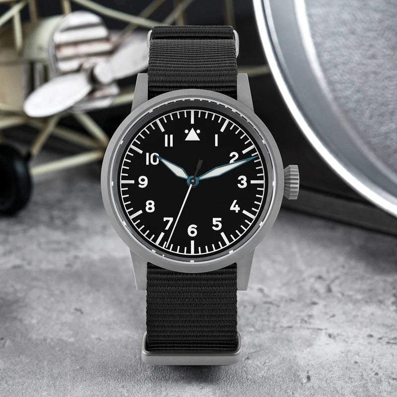 militado ML10 Quartz Watch VH31 Sweeping Second Movement 316L sandblasted coating Sapphire BGW9 Luminous 100m Waterproof Watch