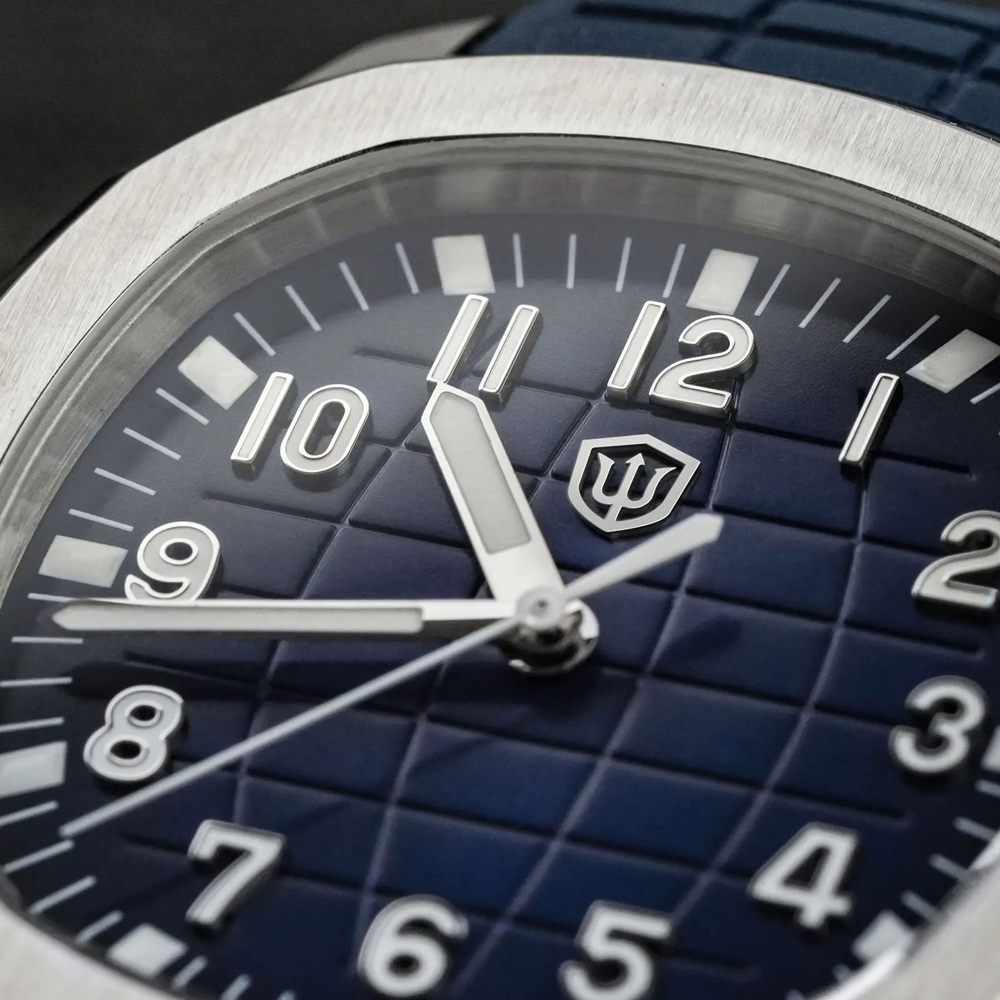 Watchdives WD008 38mm Dive Men Watch VH31 Sweep Second Quartz Movement Sapphire Super Luminous 100m Waterproof Watches