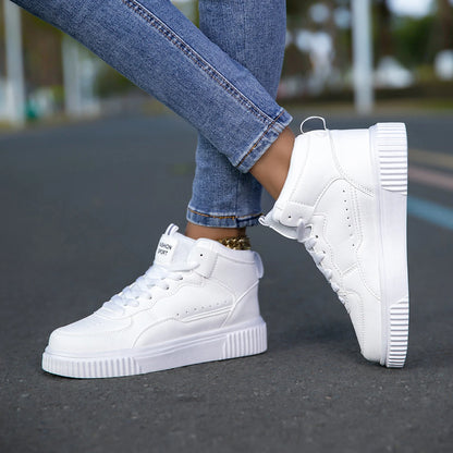 New Style Men’s Casual Leather Shoes, Trendy, Breathable, Versatile Sports White Sneakers, Leather Trendy Shoes