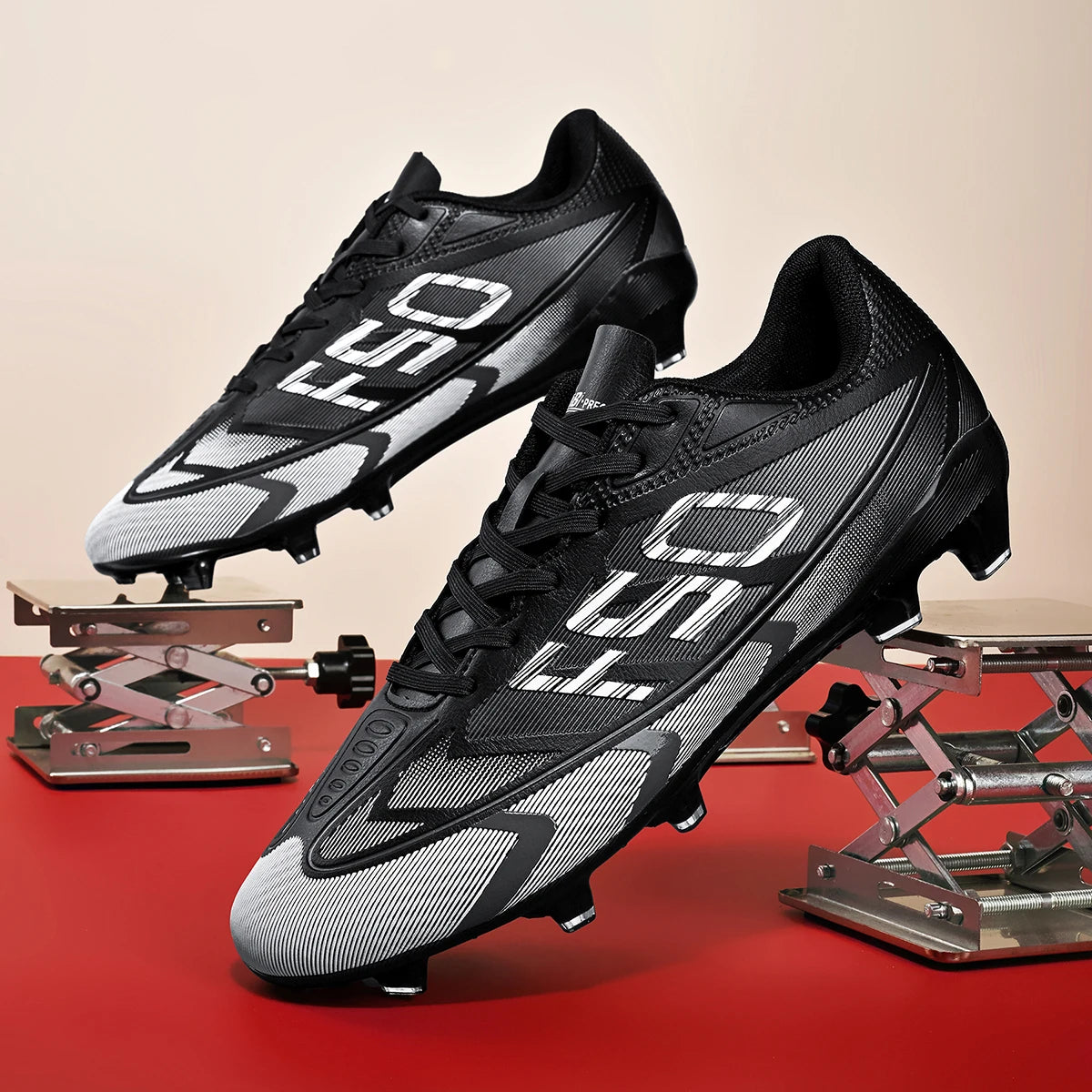Chaussures de football pour hommes, crampons AG FG pour terrains durs, amortissement des chocs, confort, résistance à l'usure, idéales pour les matchs sur gazon naturel.