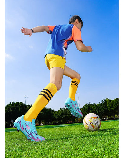 Chaussures de football pour étudiants, chaussures de sport professionnelles pour entraînement sur gazon, antidérapantes, respirantes et confortables pour le football en salle