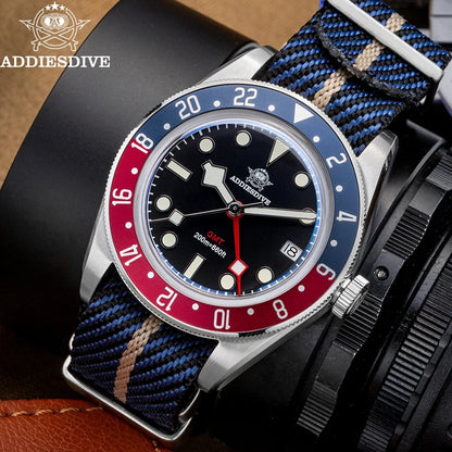Montre de plongée pour homme ADDIESDIVE GMT515-24H – Étanchéité 200 m, verre bombé, revêtement luminescent BGW9, boîtier en acier inoxydable, affichage analogique