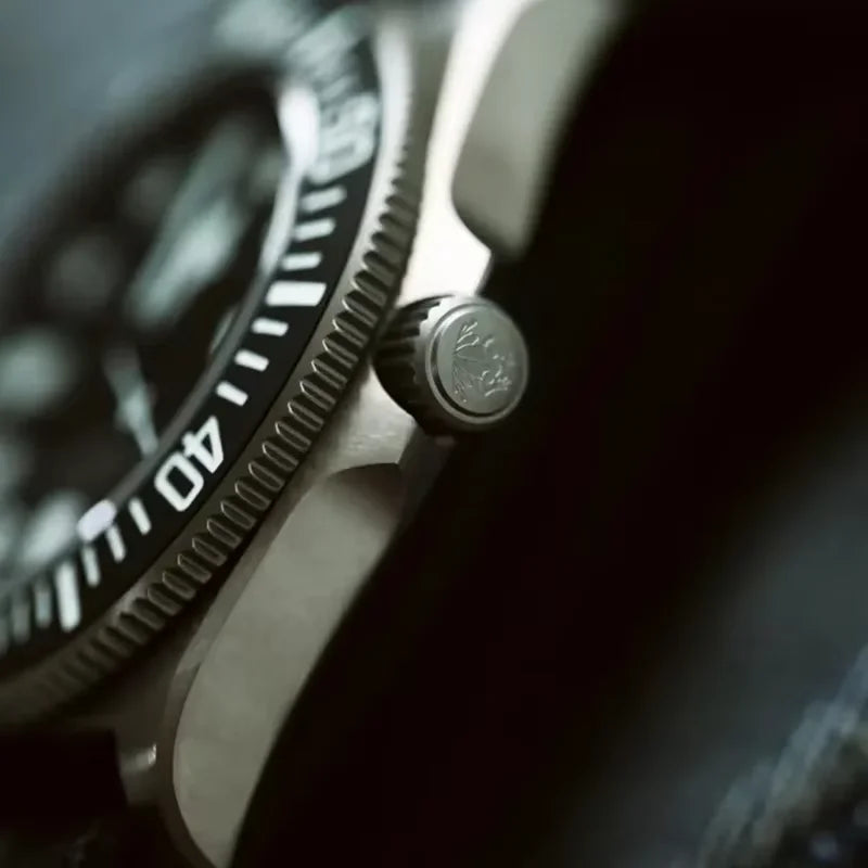 Tactical Frog FXD V4 Mechanische Uhr NH35 Automatikwerk Titan-Herrenuhr 200m wasserdicht Saphirglas Leuchtzeiger 42mm Uhr