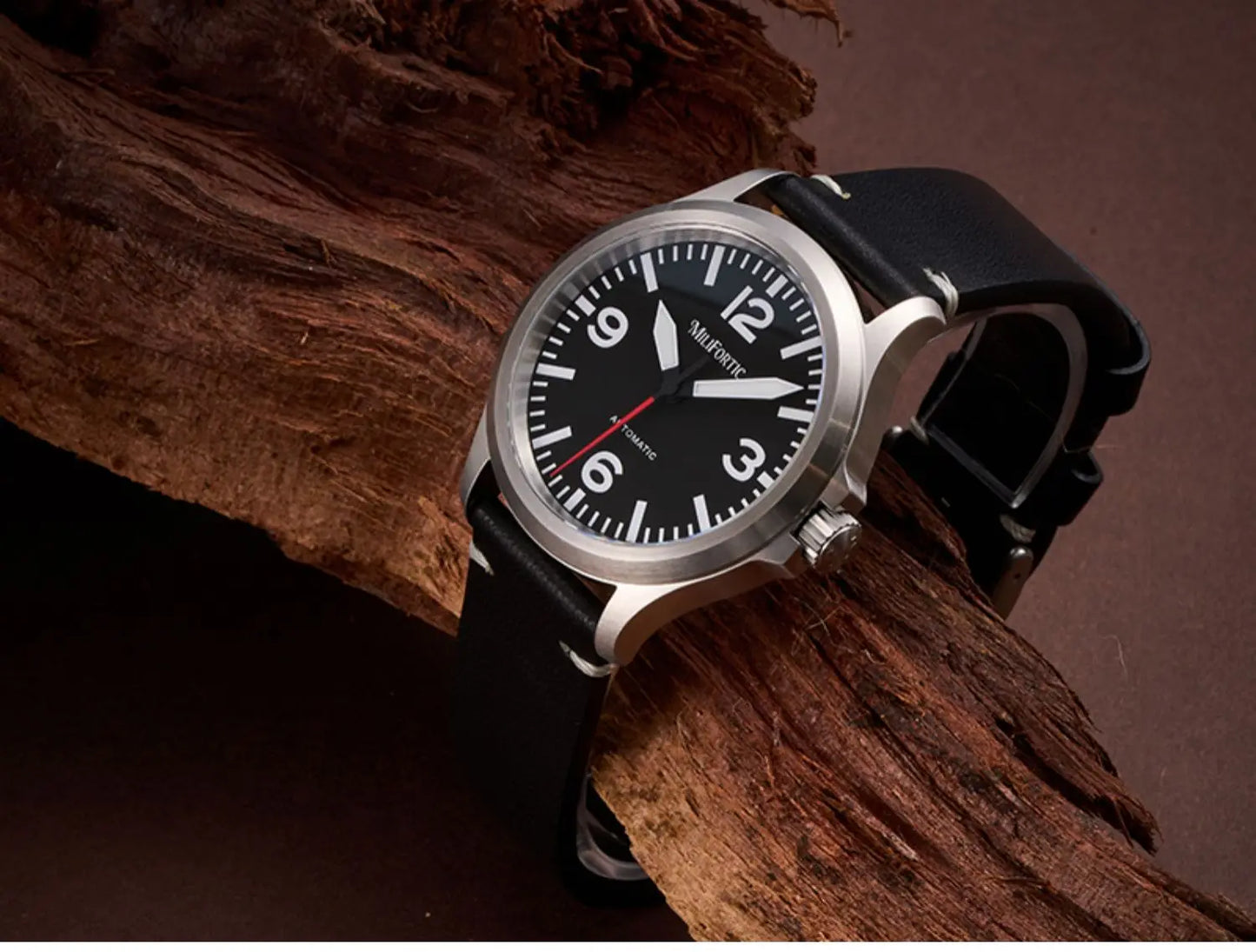 Milifortic Military Watch 39mm NH38 Automatic Mechanical Movement Retro Sapphire Crystal BGW9 Lume Leather Strap 10Bar Watch for Men