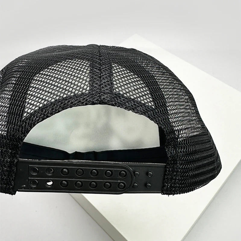 Kšiltovky ve stylu amerických kšiltovek s potiskem Cruise Anime New Letter Mesh Trucker – sluneční, prodyšné baseballové kšiltovky pro muže i ženy, univerzální módní kousek
