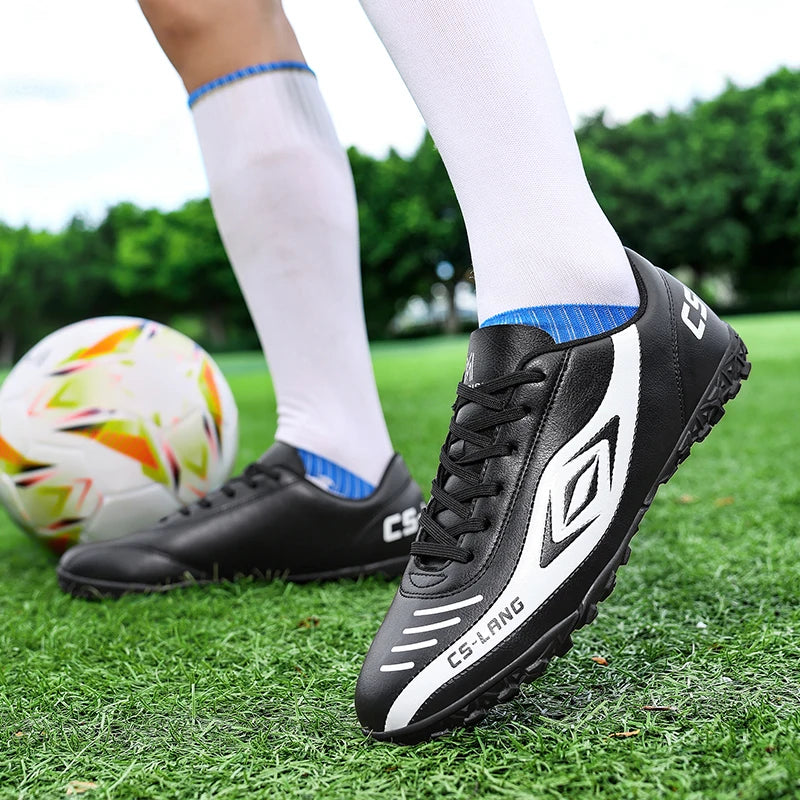 New Men’s Football Boots Grass Cleats Soccer Shoes Match Adult Indoor Ultralight Non-Slip Boys Futsal Sport Turf Comfortable