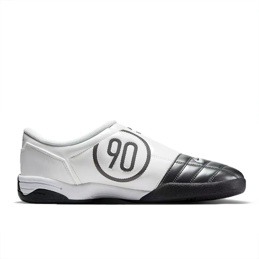 Nike Total 90 III Classic Comfortable and Durable Men's Casual Sneakers, Slip-Resistant, Stylish and Versatile HQ2851-001