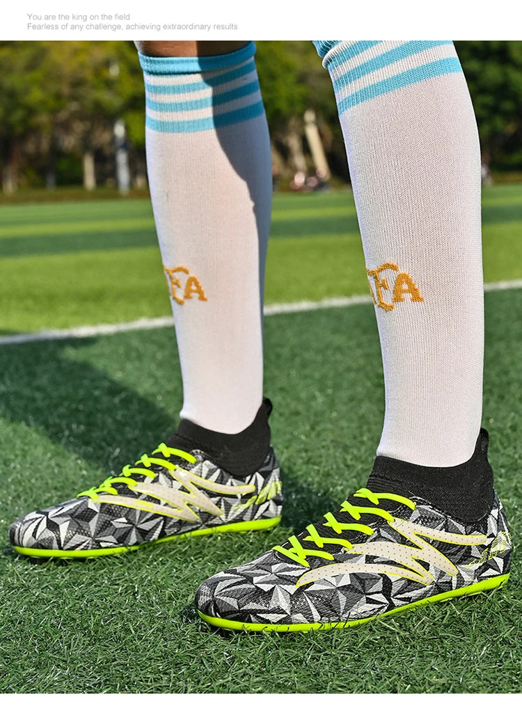New Men's Football Boots Breathable Sport Training Soccer Shoes Cleats Sport Outdoor TF Futsal Match Turf Grass Drop Shipping