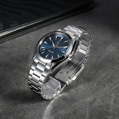 „Watchdives“ laikrodis WD0006, mechanizmas VH31 su sklandžiai veikiančia sekundės rodykle, išgaubtas safyro stiklas, švytinti danga BGW9, atsparus vandeniui iki 10 barų, 38 mm, klasikinis stilius