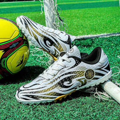 Men Soccer Cleats Comfortable Breathable Boys Football Shoes Lightweight Anti-Slip Training Boots for Grass Turf Outdoor Sports