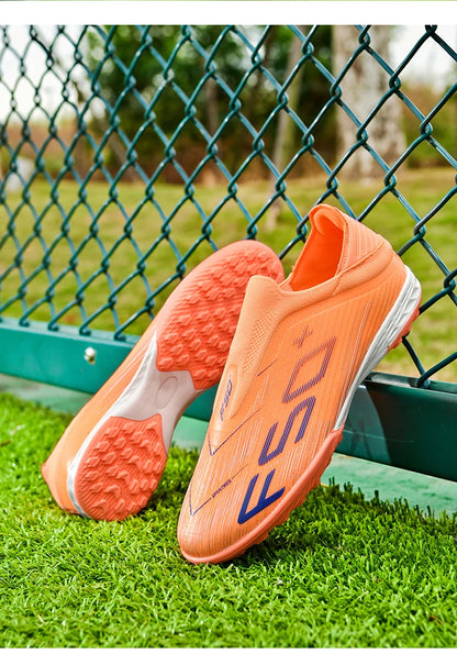 Nouvelles chaussures de football pour hommes, crampons pour terrain gazonné, chaussures de futsal confortables, chaussures de football pour terrain synthétique, chaussures de sport ultralégères, antidérapantes, pour adul