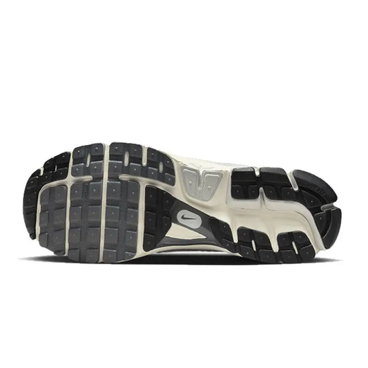 Original New Arrival NIKE ZOOM VOMERO 5 Men's Running Shoes Sneakers