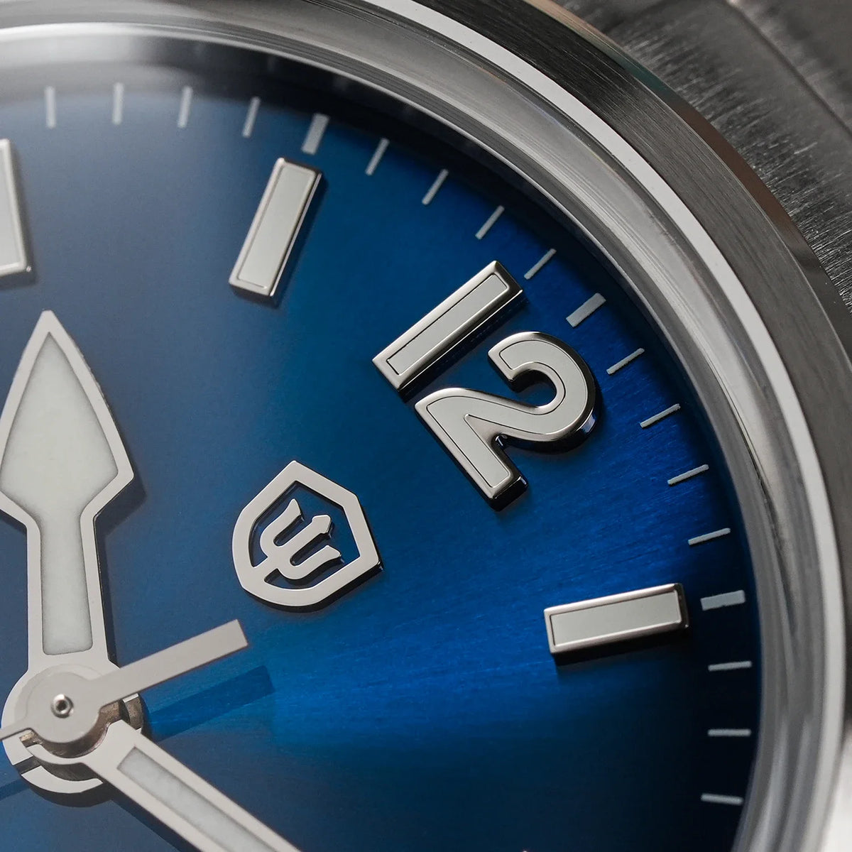 Montre à quartz pour homme Watchdives WD1960S V2, style vintage, cadran crème, 36 mm, mouvement VH31 à trotteuse fluide, verre saphir bombé, étanche 10 ATM, aiguilles luminescentes, boîtier en acier inoxydable