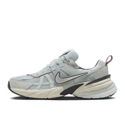 Nike V2K Run Retro Running Shoes Comfortable cushioning and durable construction Unisex casual everyday style HF5724-061