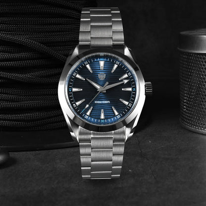 „Watchdives“ laikrodis WD0006, mechanizmas VH31 su sklandžiai veikiančia sekundės rodykle, išgaubtas safyro stiklas, švytinti danga BGW9, atsparus vandeniui iki 10 barų, 38 mm, klasikinis stilius