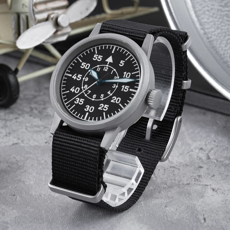 Militado ML10 Quartz Watch VH31 Sweeping Second Movement Sapphire Crystal BGW9 Luminous 10Bar Waterproof 36.9mm Vintage Watches