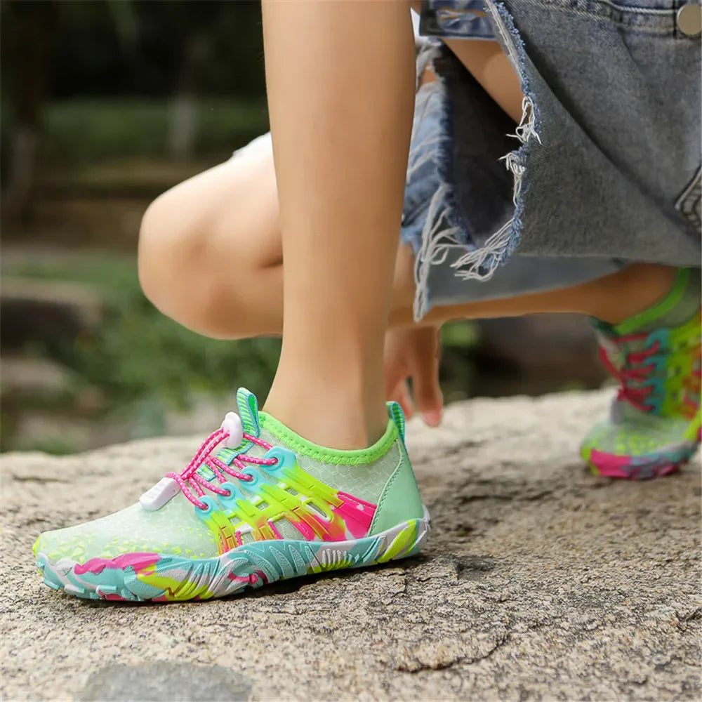 New 12 Colors Water Shoes Kids Summer Beach Five Fingers Barefoot Swimming Aqua Shoes Quick Dry Seaside River Children Sneakers