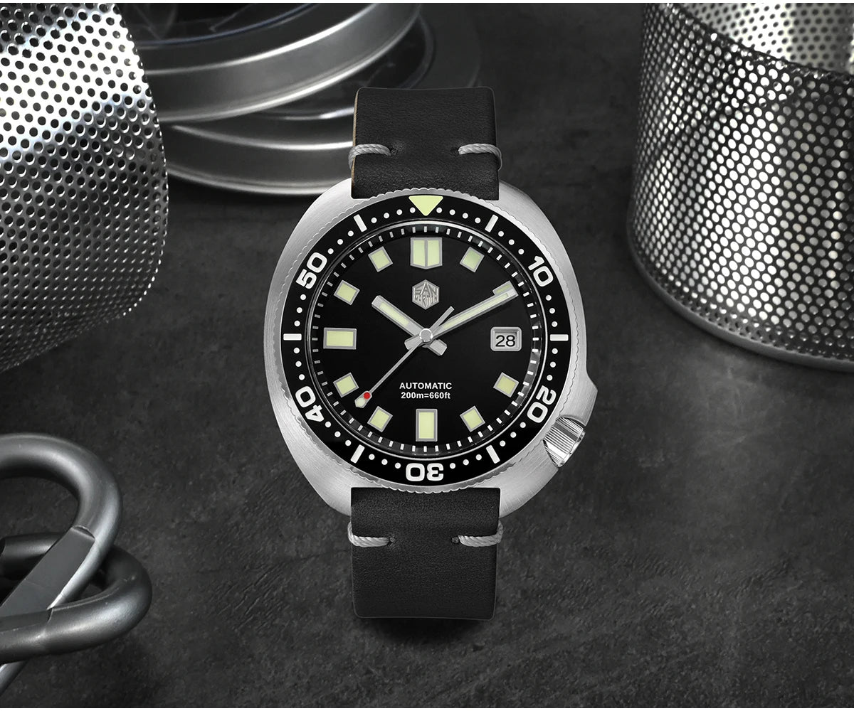 San Martin Turtle Men's Diver Watch 44mm NH35 Automatic Mechanical Wristwatch Sapphire Waterproof 200m Luminous Watches SN0047