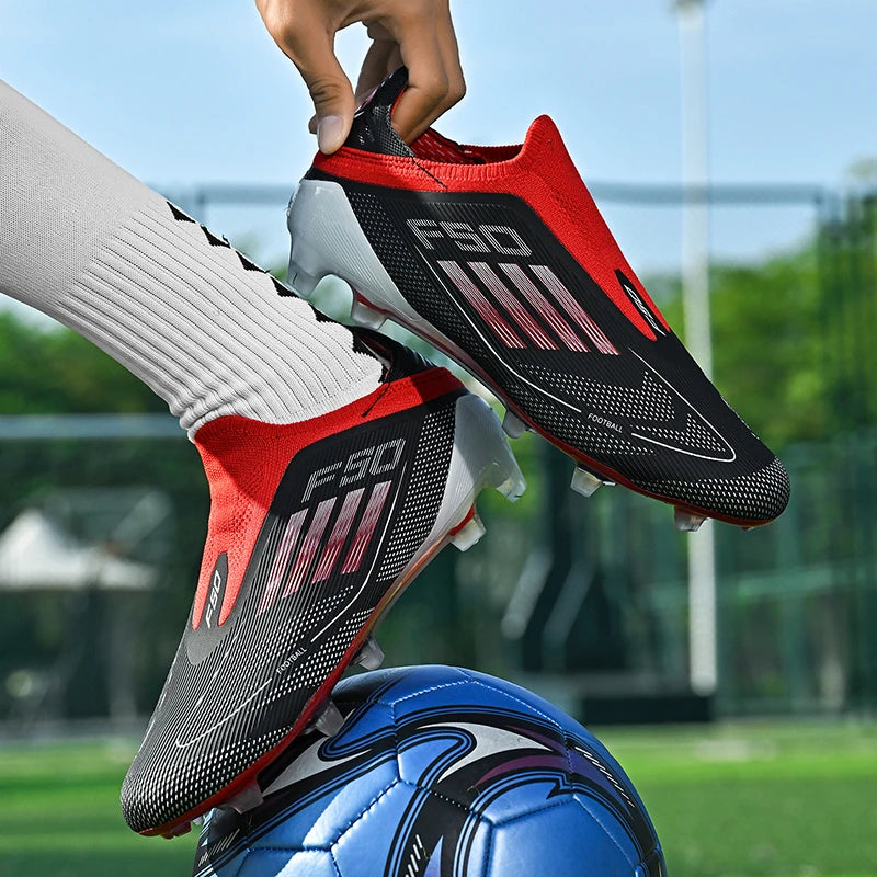 Nouvelles Chaussures de Football pour Hommes, Résistantes au Terrain, Respirantes, de Haute Qualité, Décontractées, Ultralégères, pour l'Extérieur