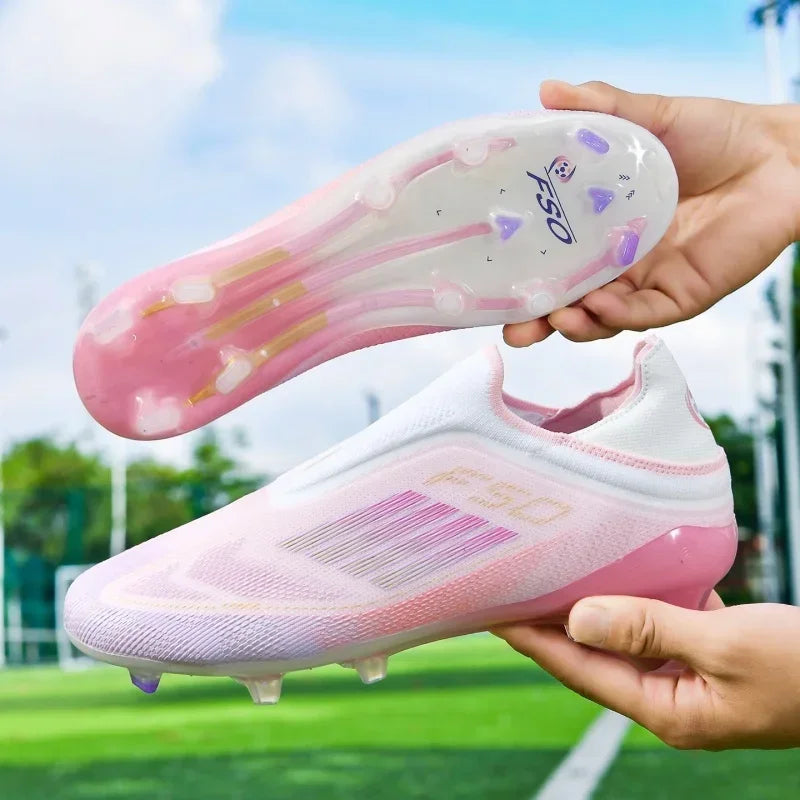 Nouvelles chaussures de football pour hommes, bottes de football confortables pour l'entraînement et les matchs en extérieur, crampons antidérapants et respirants, pour garçons et adultes, à longues pointes.