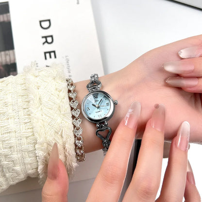 UTHAI CQ398 Fashionable Women watch exquisite heart bracelet waterproof quartz watch light luxury clock gift，watches for woman