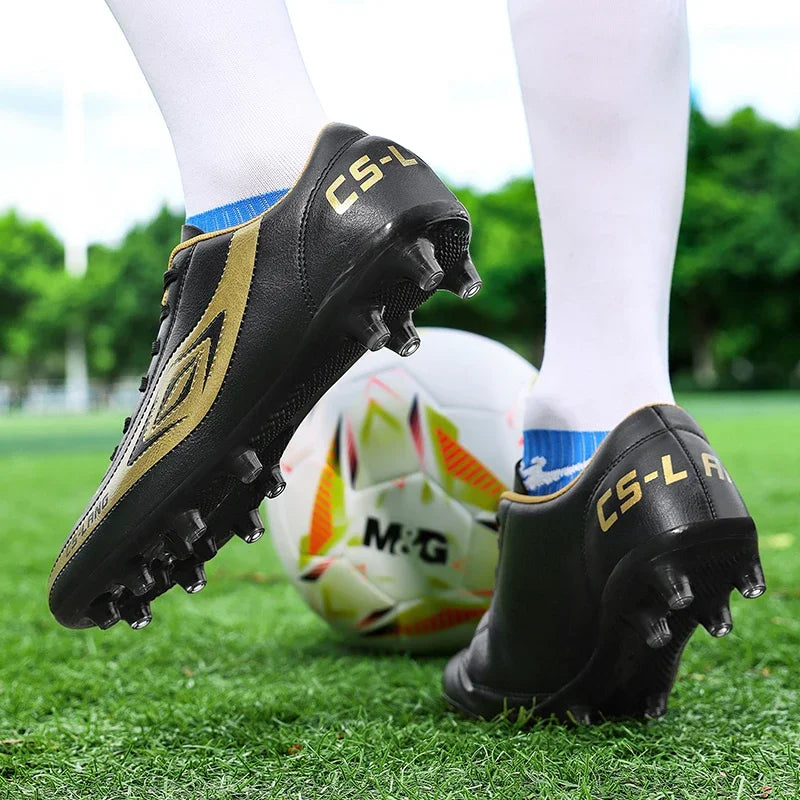 New Men’s Football Boots Grass Cleats Soccer Shoes Match Adult Indoor Ultralight Non-Slip Boys Futsal Sport Turf Comfortable
