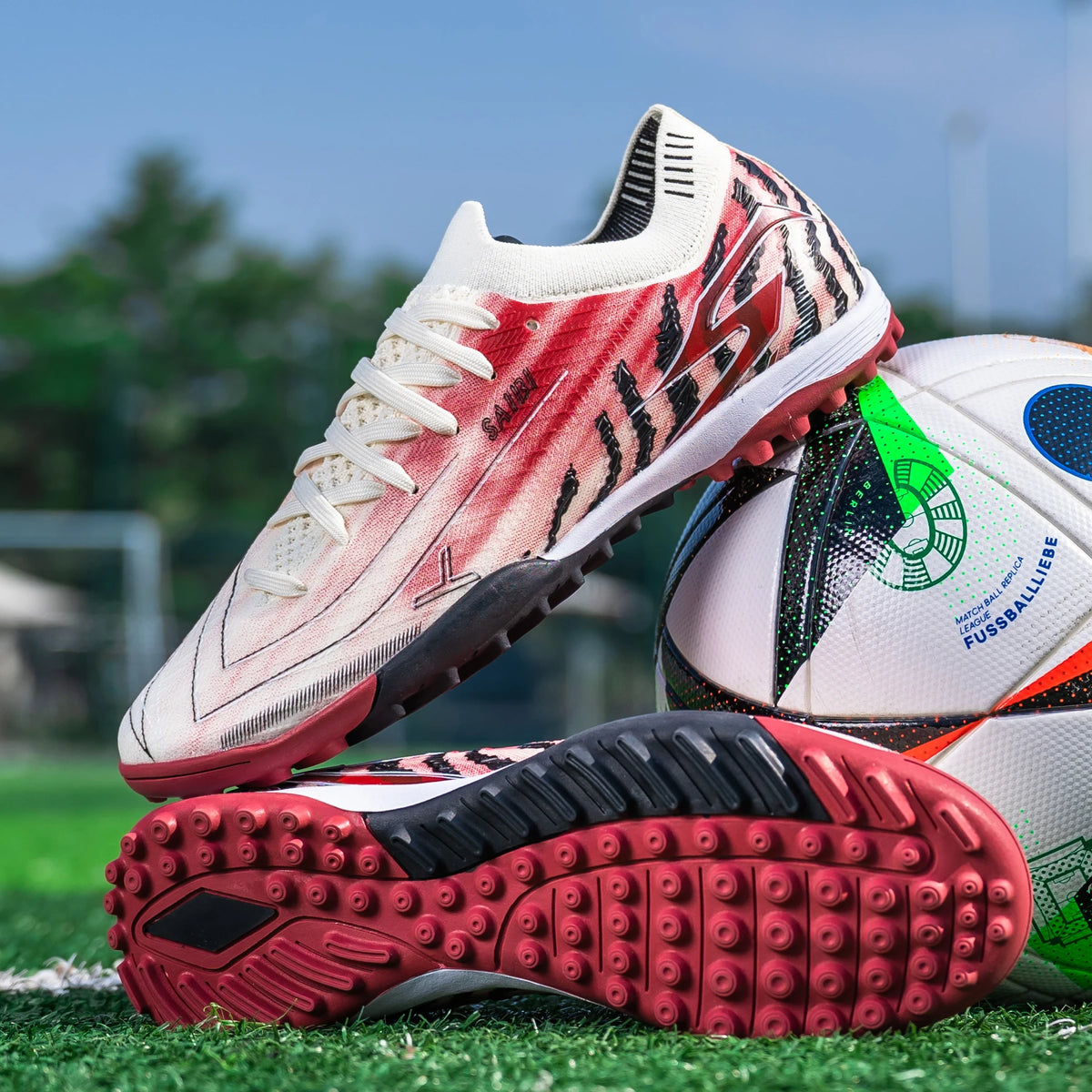 Chaussures de football TF ultra légères pour adultes, tissu PU résistant à la transpiration, semelle en caoutchouc résistante à l'usure, ajustement confortable, baskets d'entraînement sur gazon unisexes