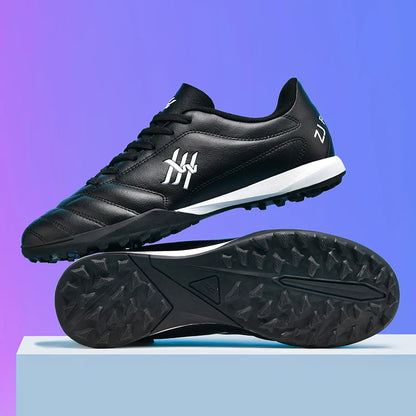 Nouveaux hommes haute cheville en plein air ultraléger bottes de Football chaussures de Football intérieur de haute qualité chaussures de sport antidérapantes Futsal antidérapant
